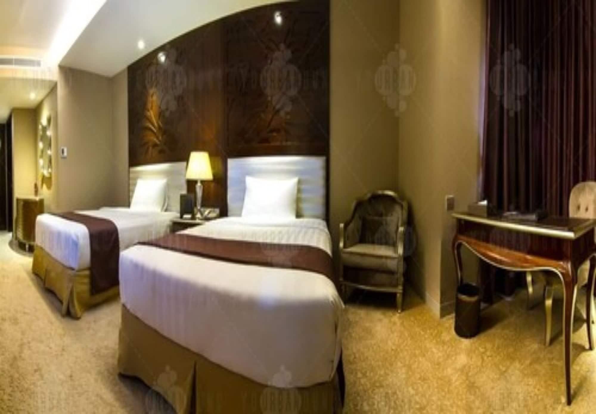 Belviu Hotel Bandung Eksteriør billede