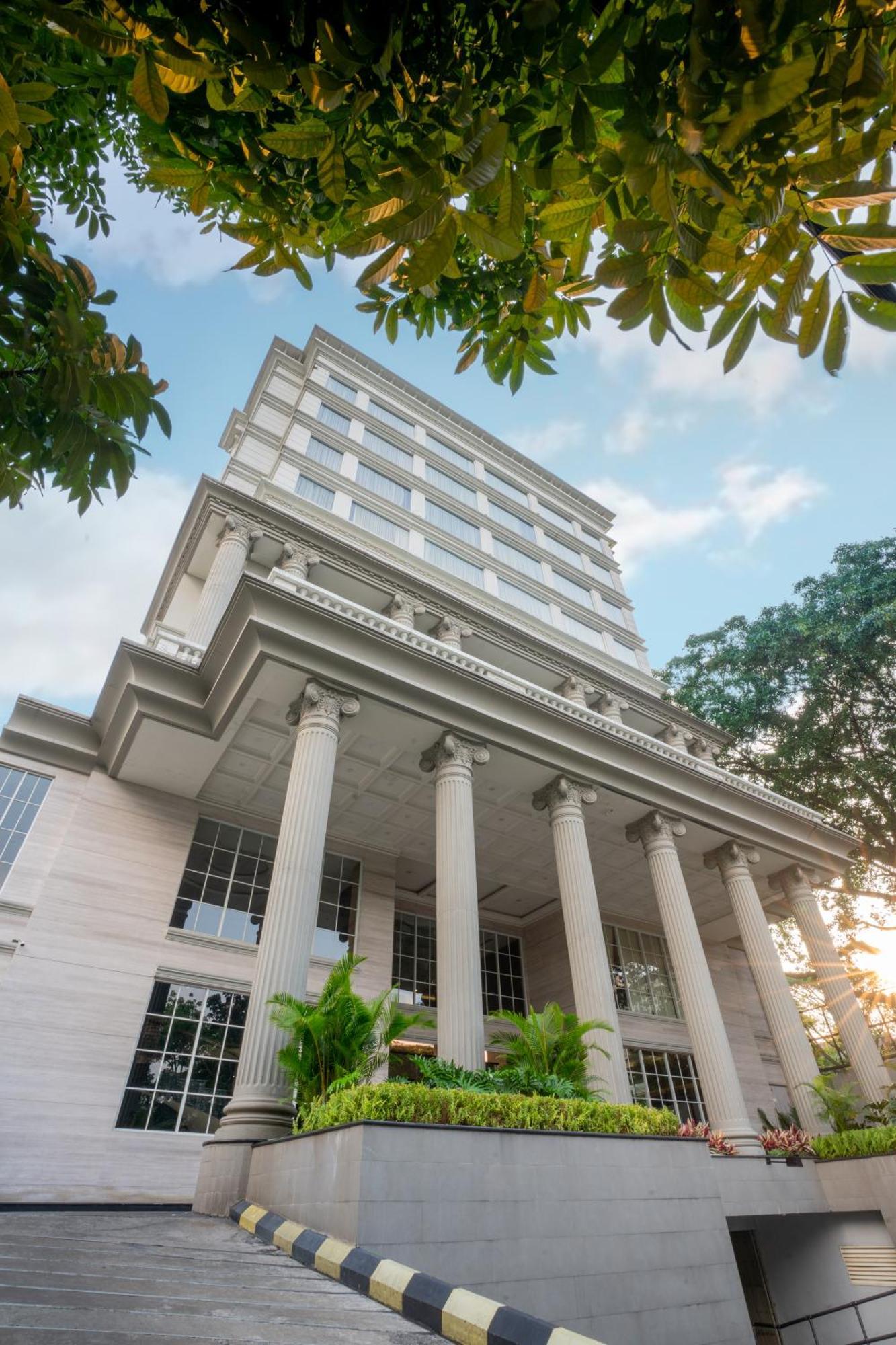 Belviu Hotel Bandung Eksteriør billede